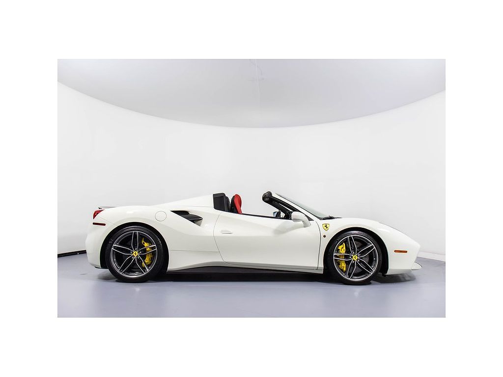 2018 Ferrari 488 Pista