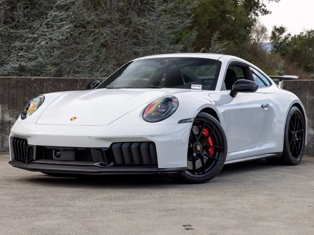 2025 Porsche 992.2 Carrera 4 GTS