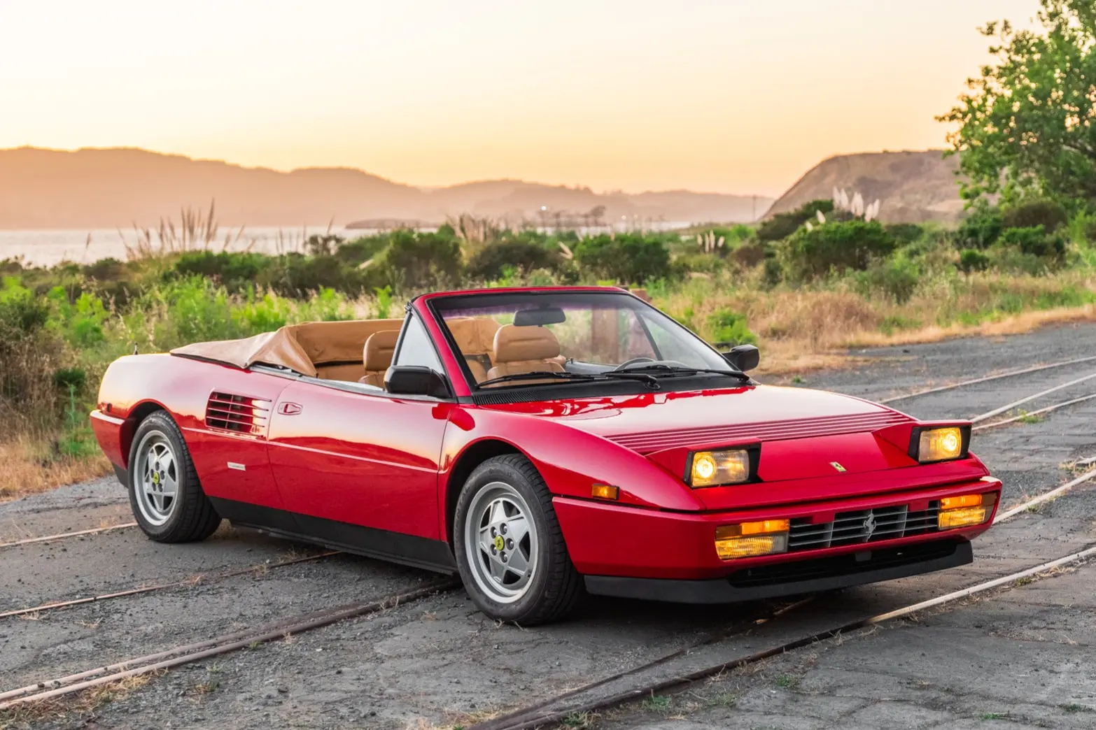 1989 Ferrari Mondial T Cabriolet