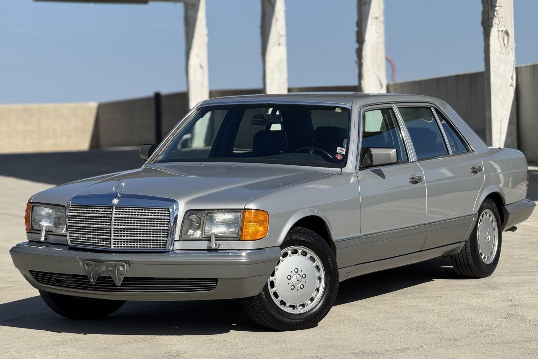 1987 Mercedes-Benz S-Class