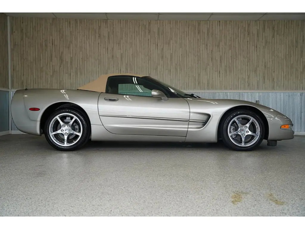 2002 Chevrolet Corvette