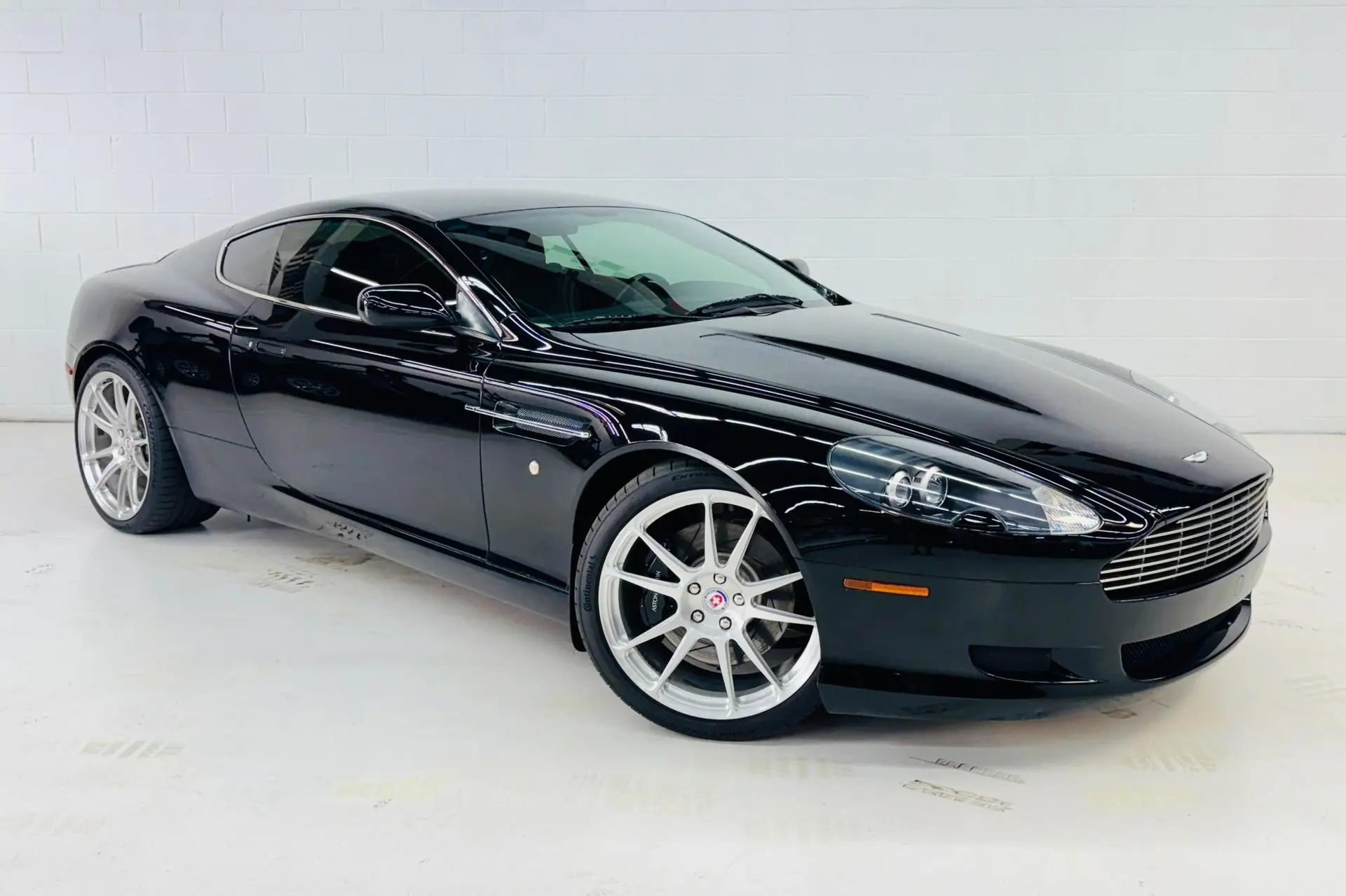 2006 Aston Martin DB9 Coupe