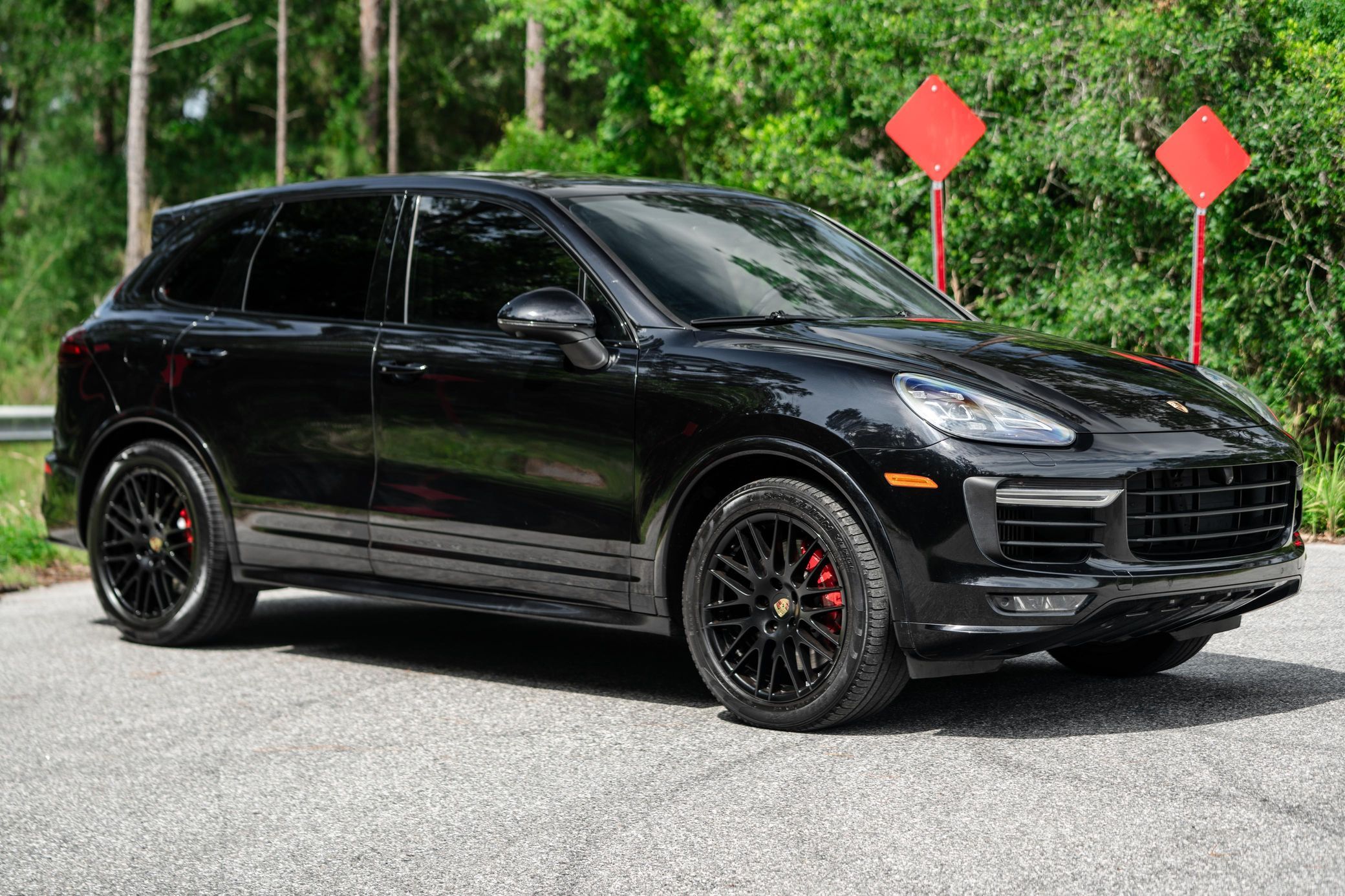 2016 Porsche Cayenne GTS