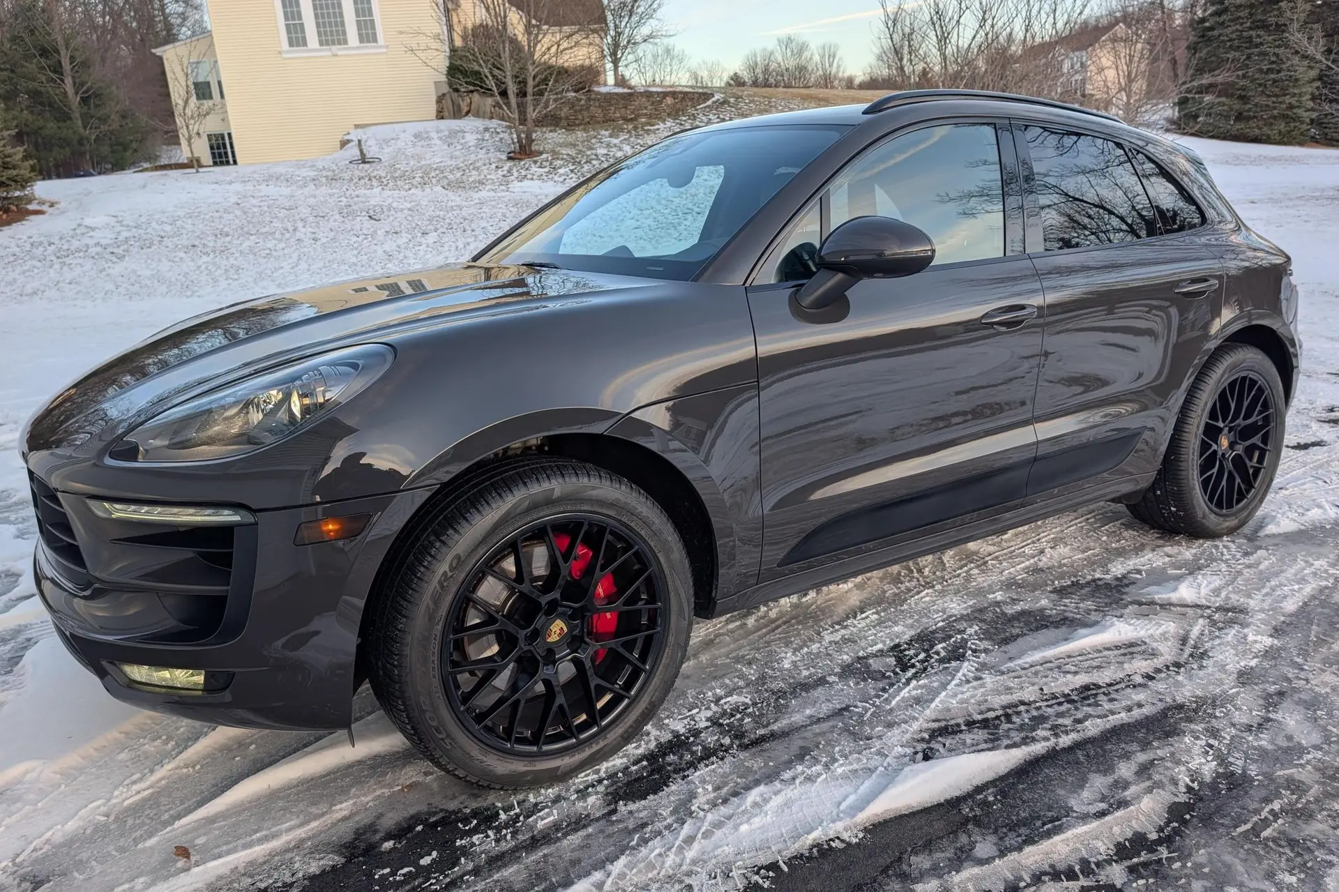 2018 Porsche Macan GTS