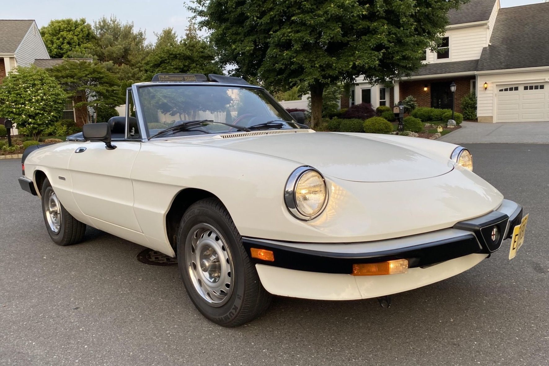 1986 Alfa Romeo 105 Series Spider