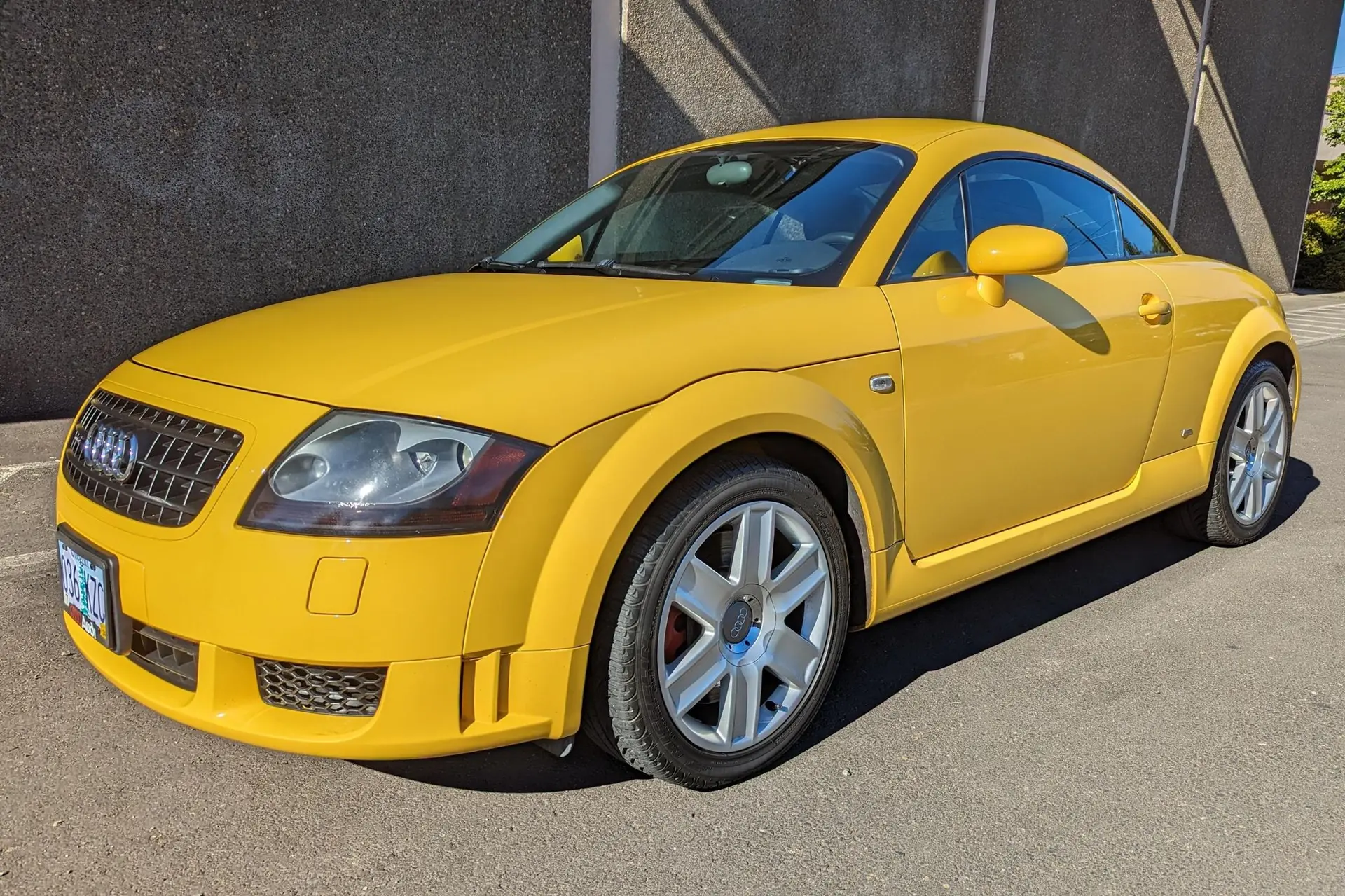 2004 Audi TT