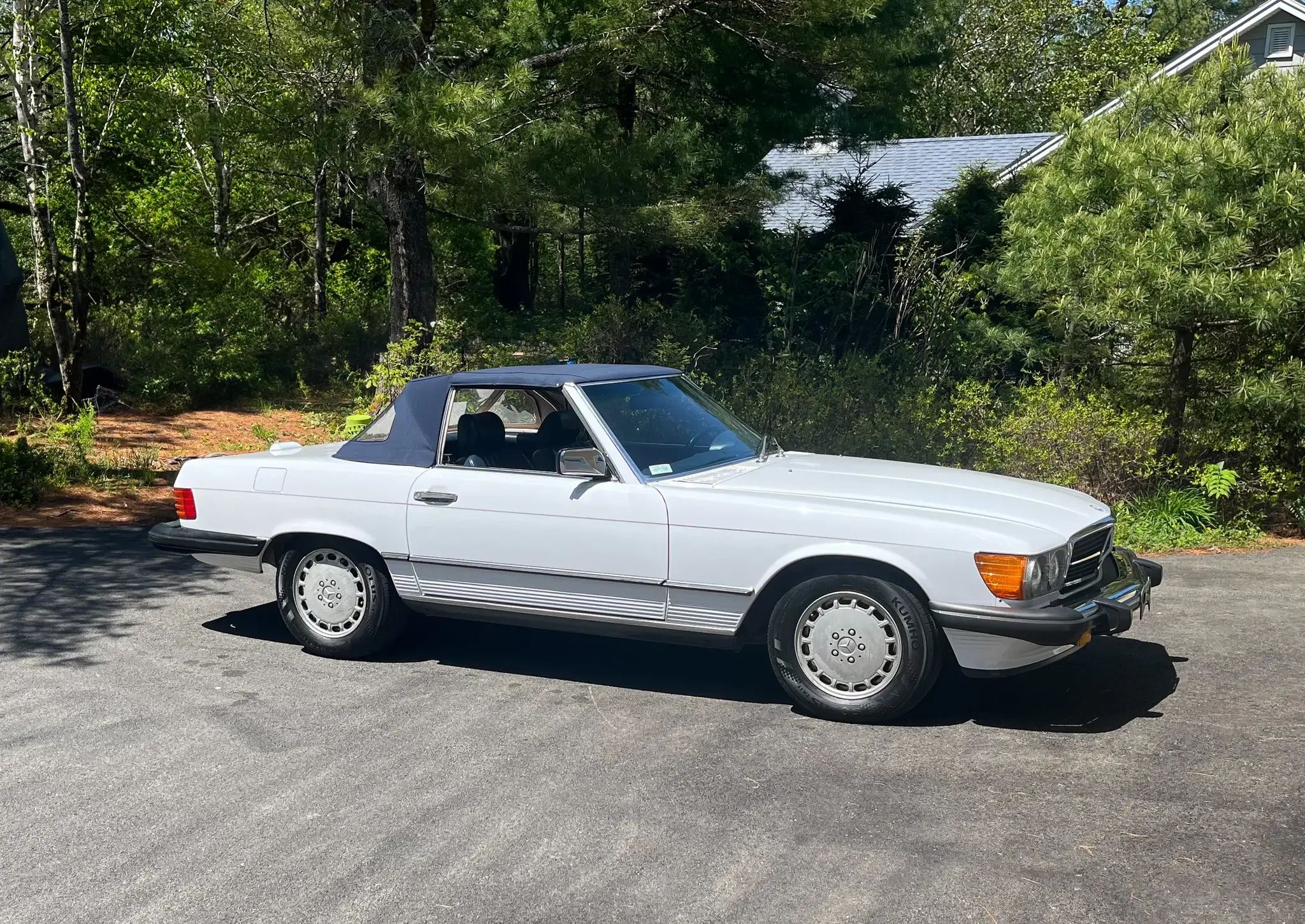 1988 Mercedes-Benz SL-Class 560SL
