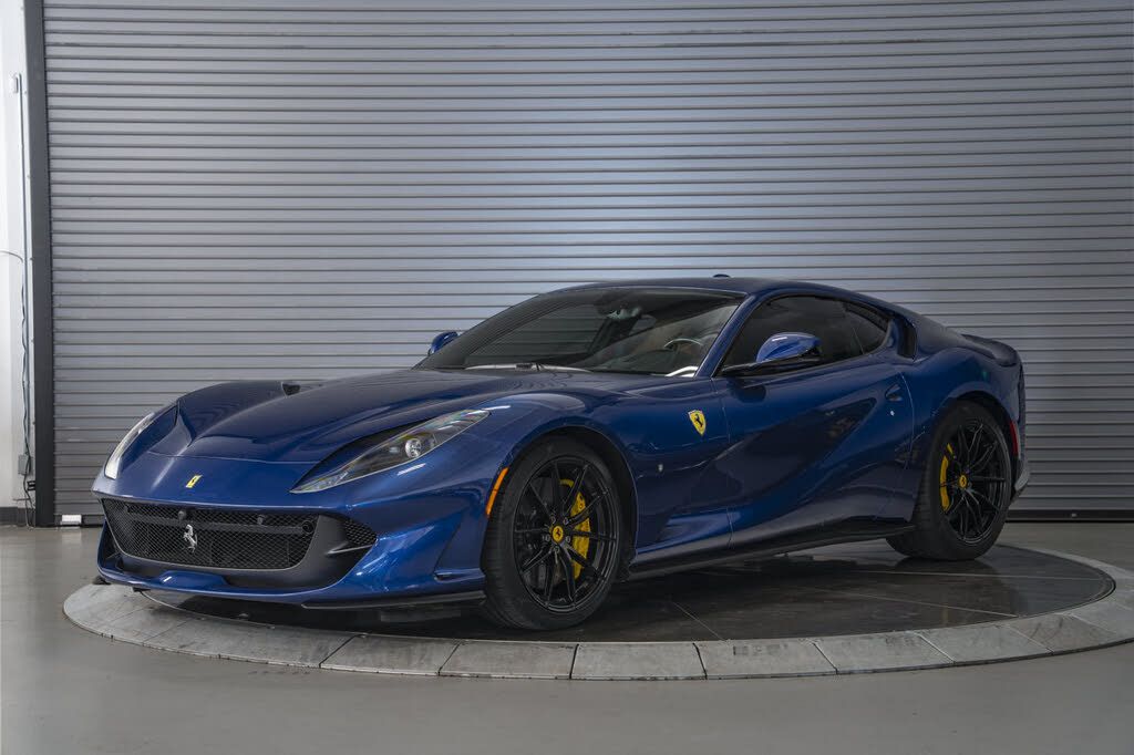 2019 Ferrari 812 Superfast