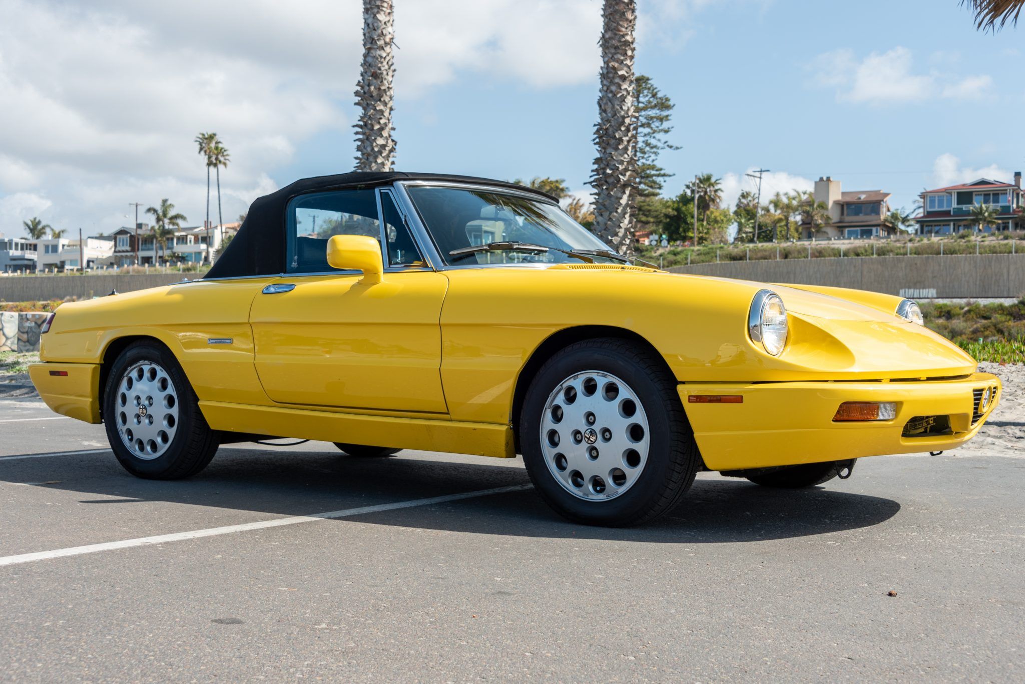 1992 Alfa Romeo 105 Series Spider