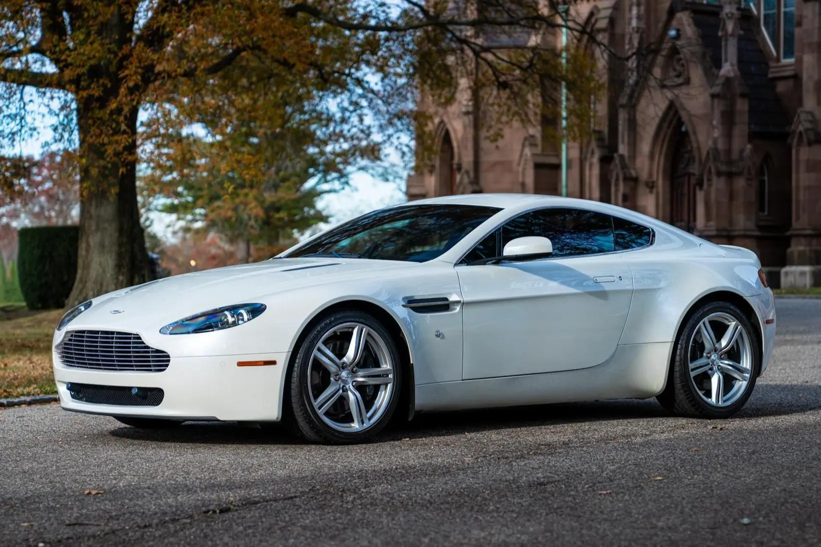 2009 Aston Martin Vantage Vantage 4.7 Coupe