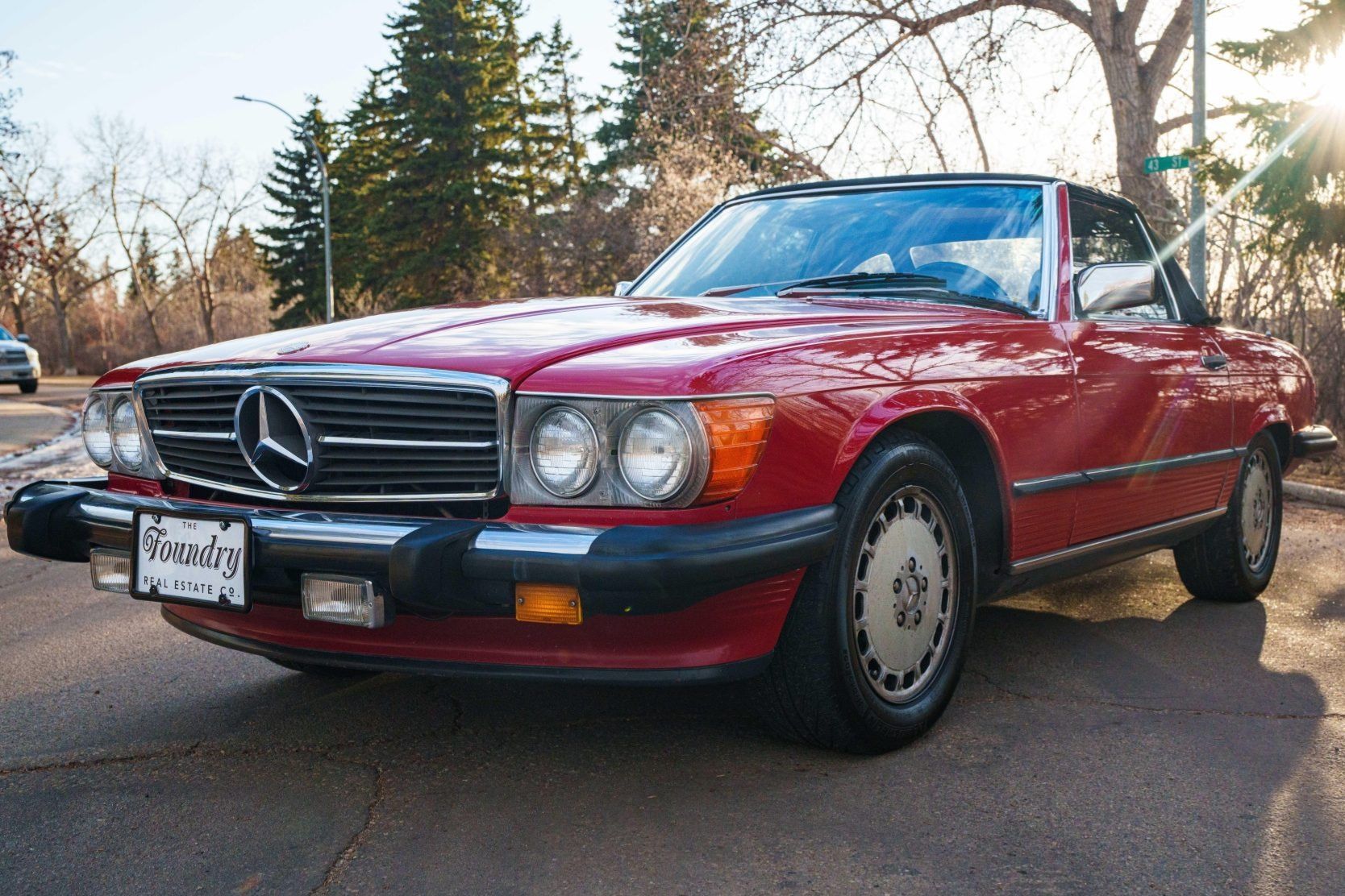 1988 Mercedes-Benz SL-Class 560SL
