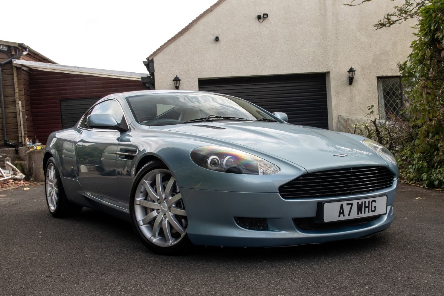 2004 Aston Martin DB9 Coupe