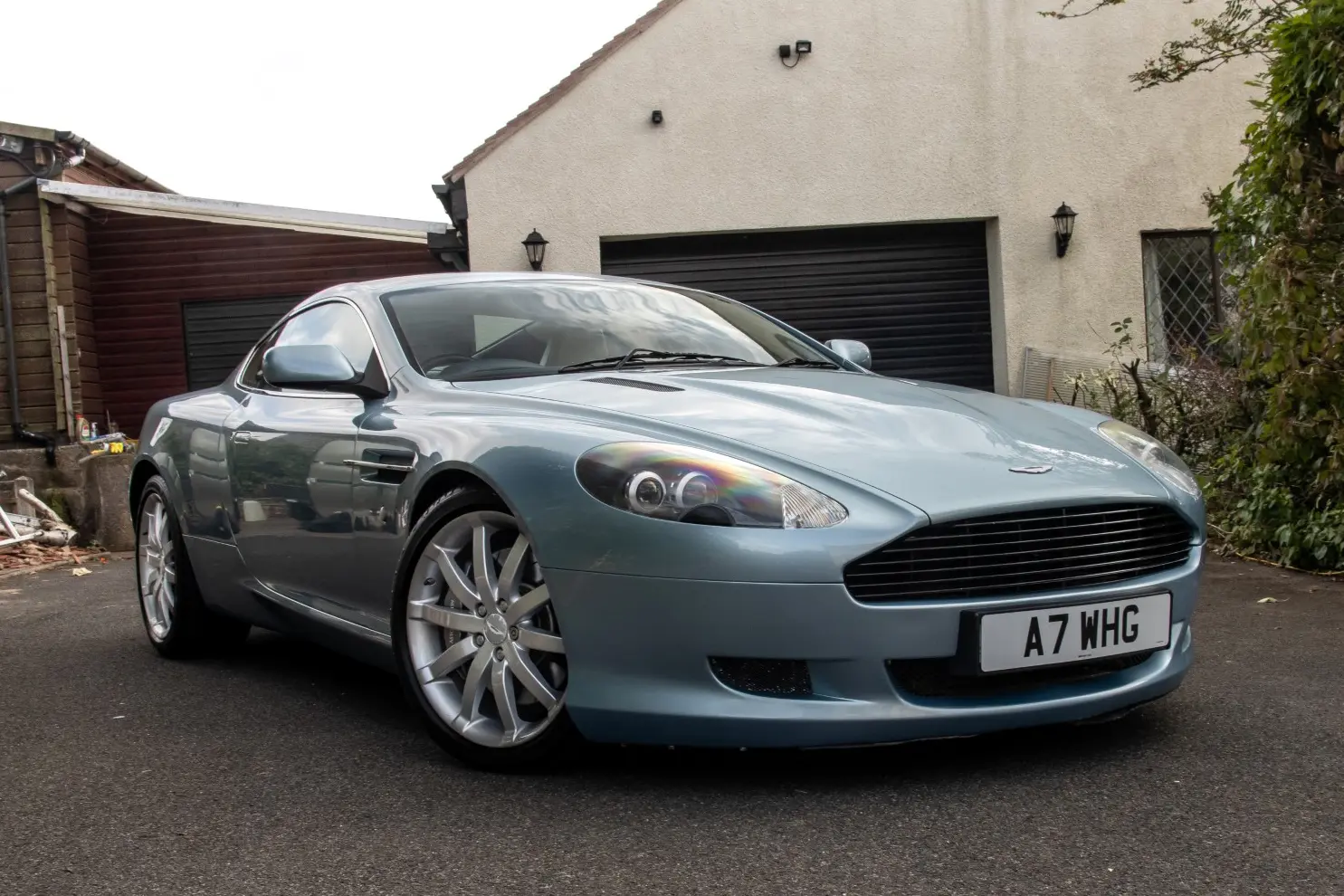 2004 Aston Martin DB9 Coupe