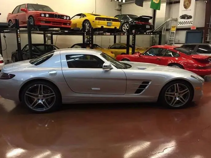 2011 Mercedes-Benz SLS AMG Coupe