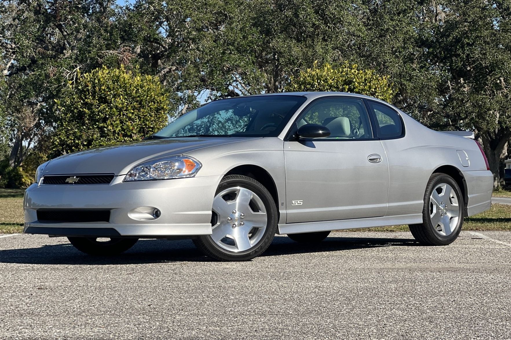 2007 Chevrolet Monte Carlo