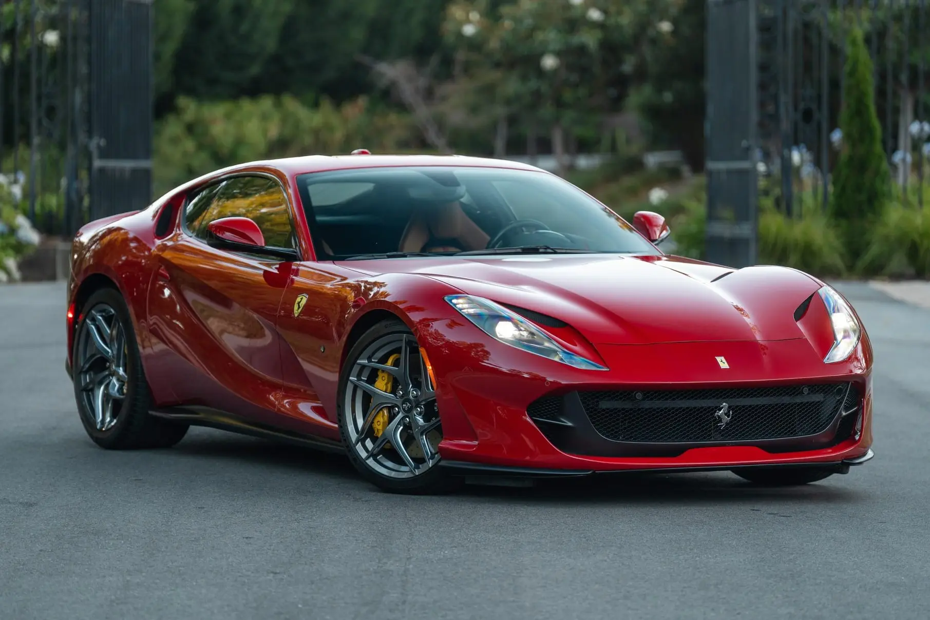 2019 Ferrari 812 Superfast