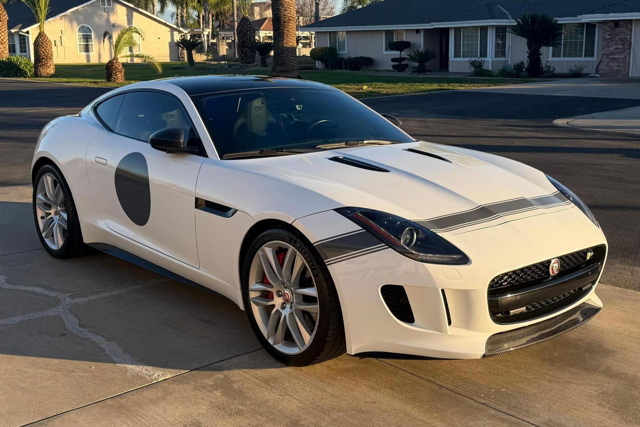 2015 Jaguar F-Type R Coupe
