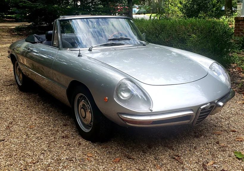 1969 Alfa Romeo 105 Series Spider