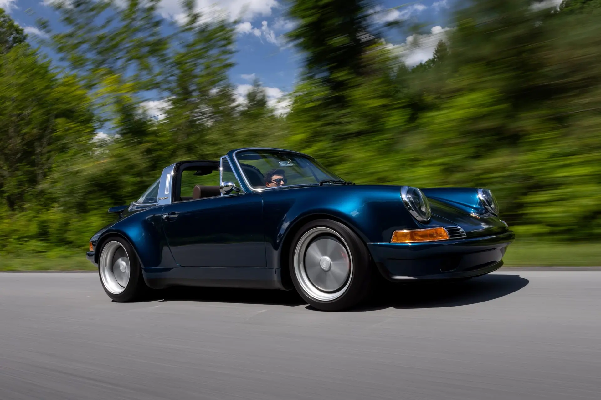 1991 Porsche 911 Carrera 2 Targa
