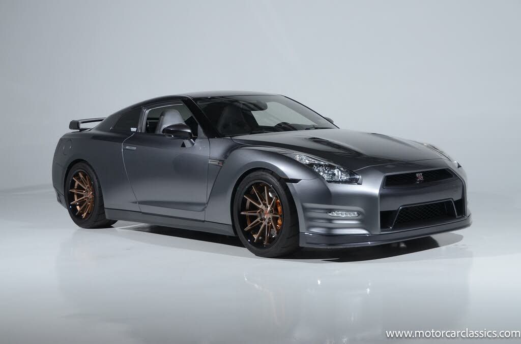2012 Nissan GT-R Premium