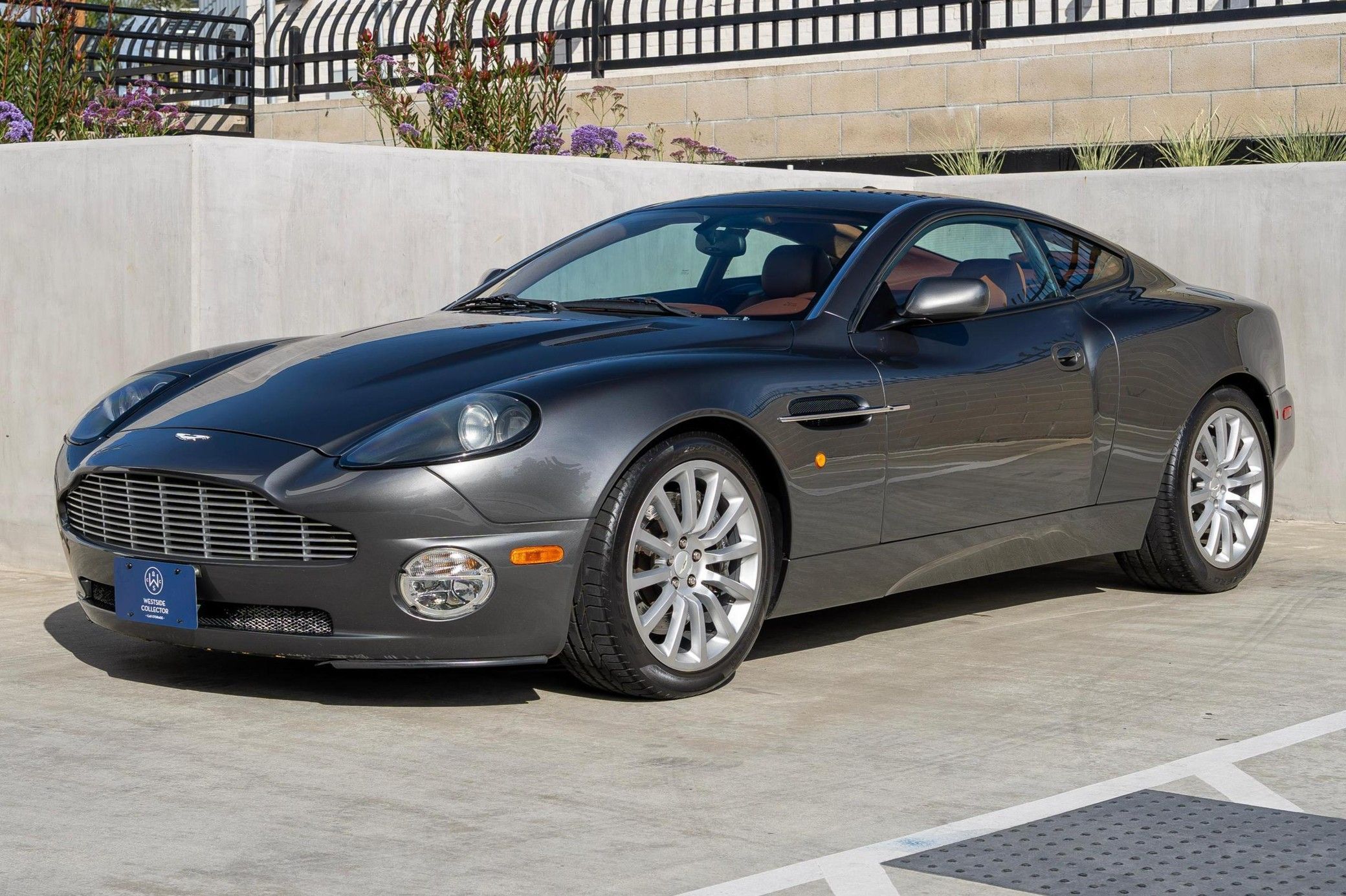 2002 Aston Martin Vanquish