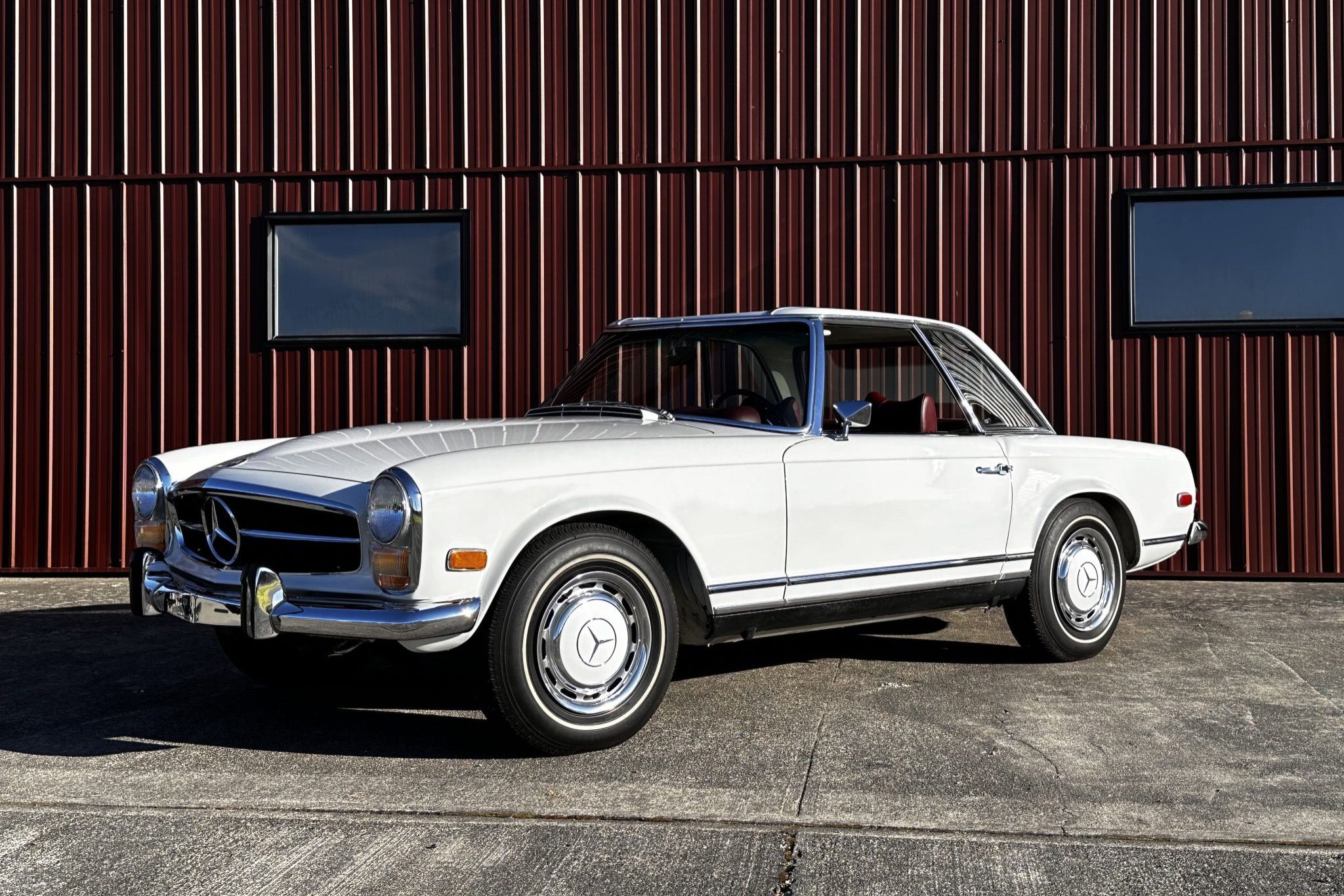 1969 Mercedes-Benz SL-Class 280SL Pagoda
