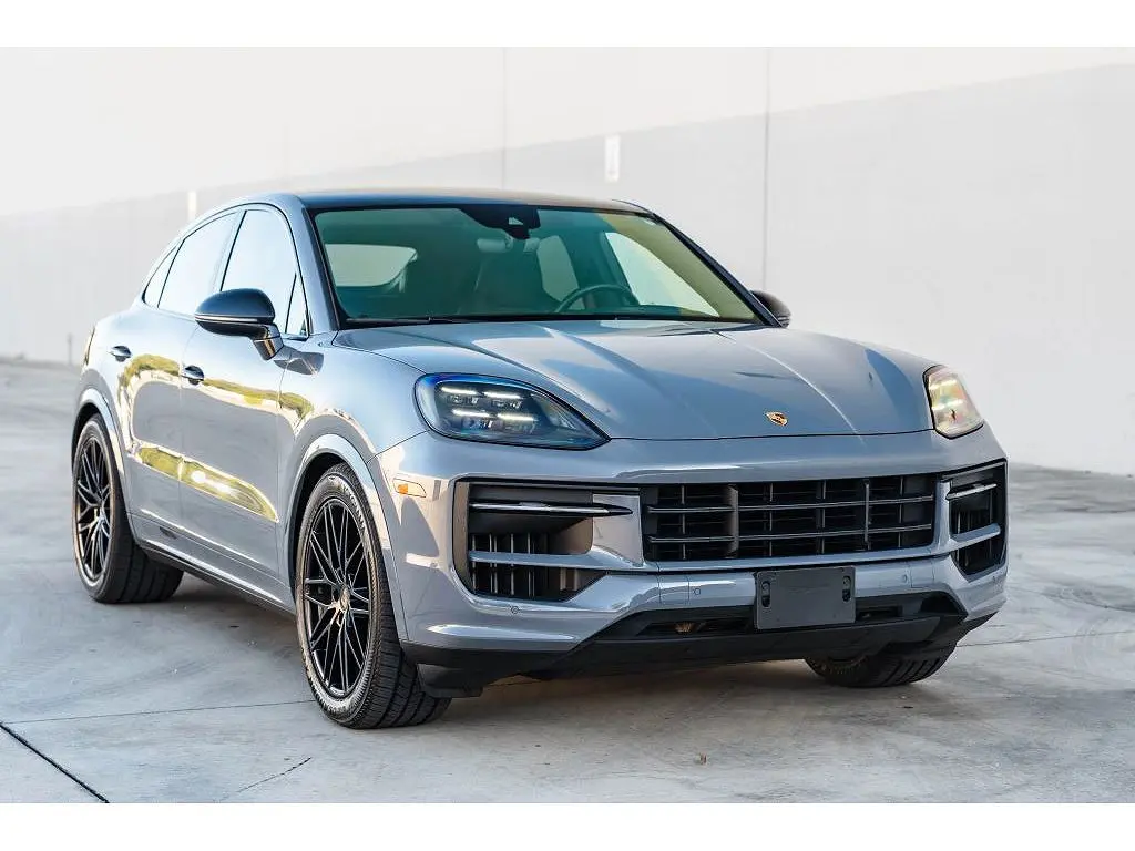 2024 Porsche Cayenne S