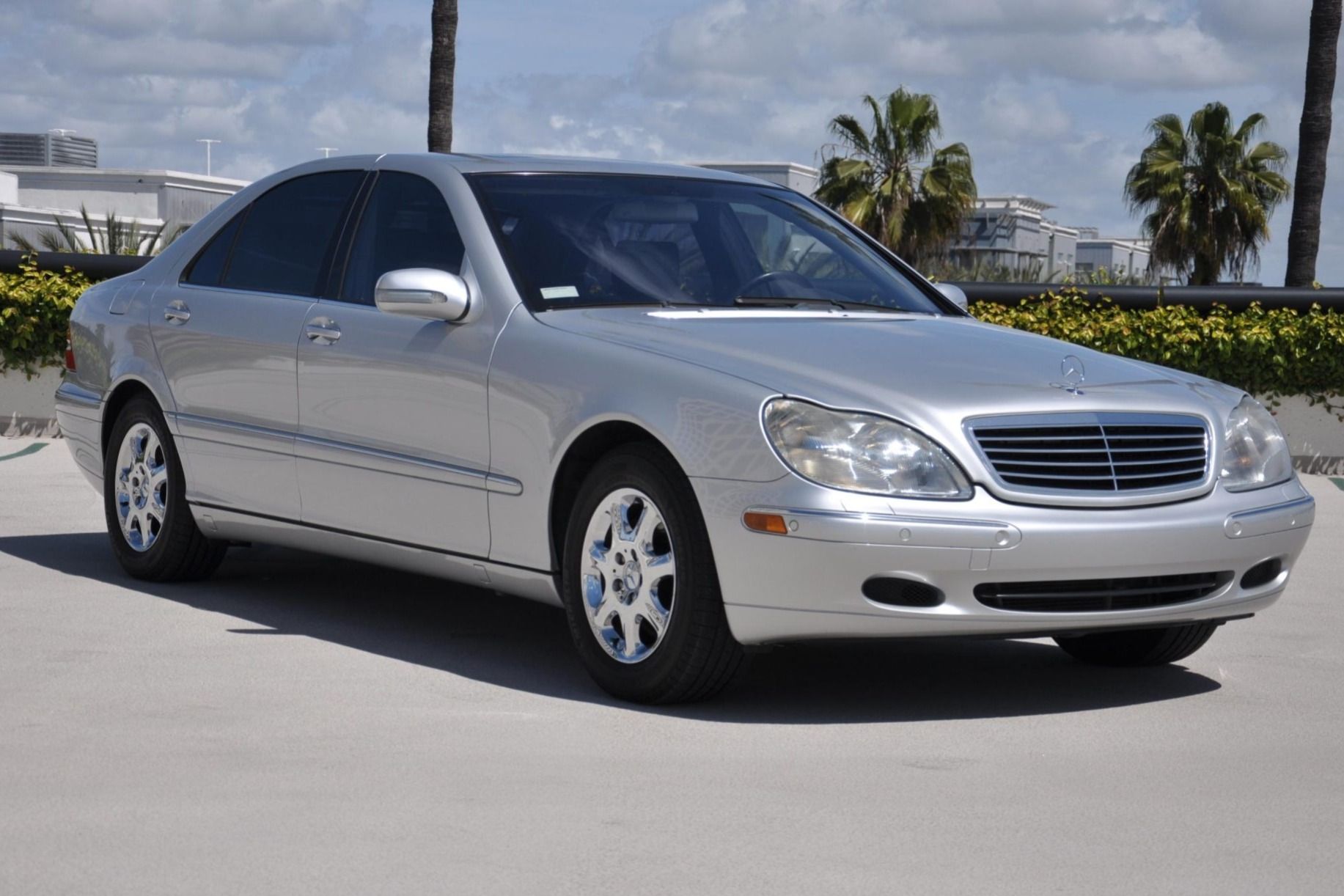 2001 Mercedes-Benz S-Class
