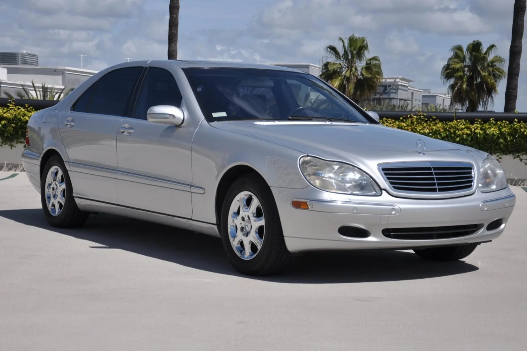 2001 Mercedes-Benz S-Class