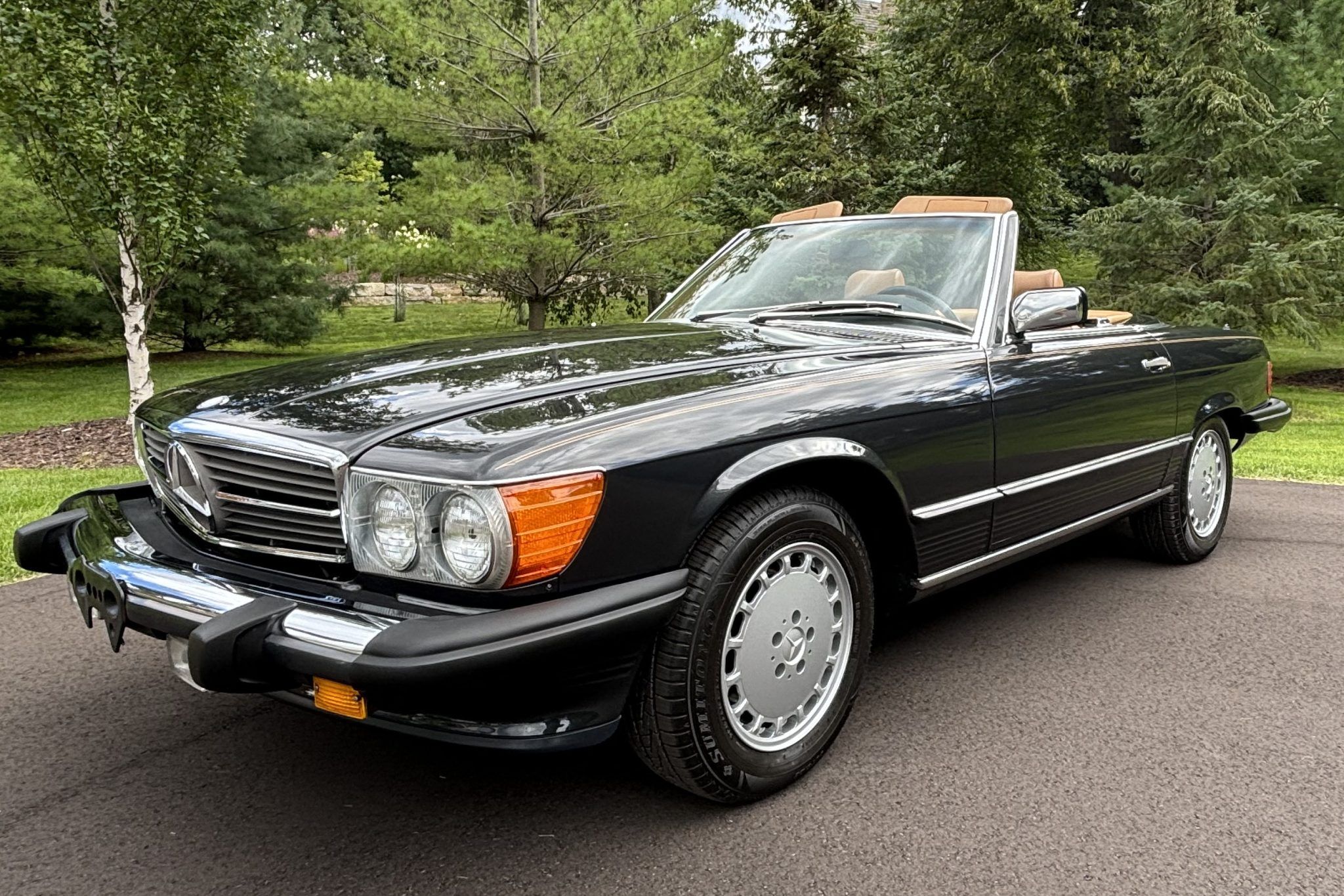 1987 Mercedes-Benz SL-Class 560SL