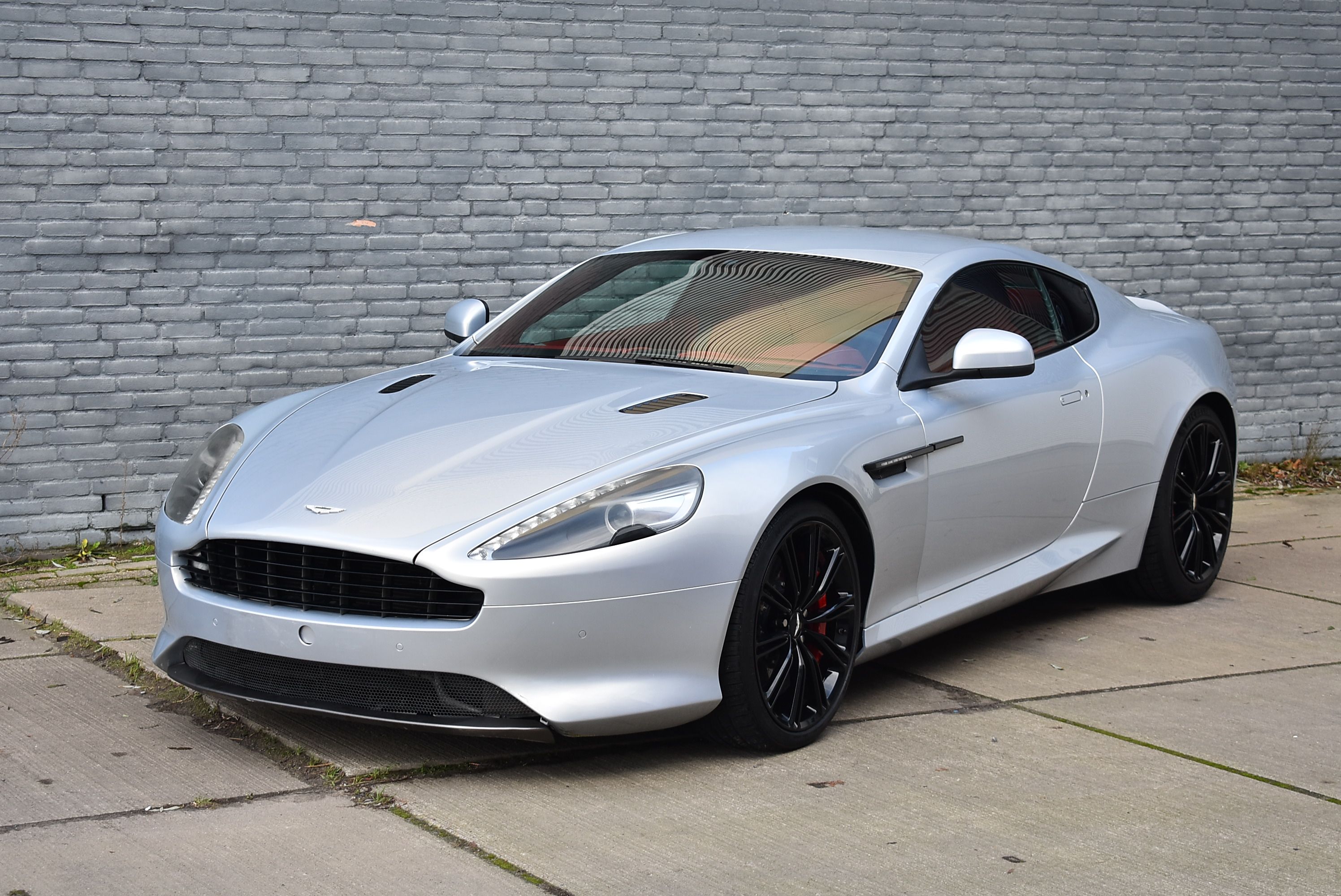 2014 Aston Martin DB9 Coupe