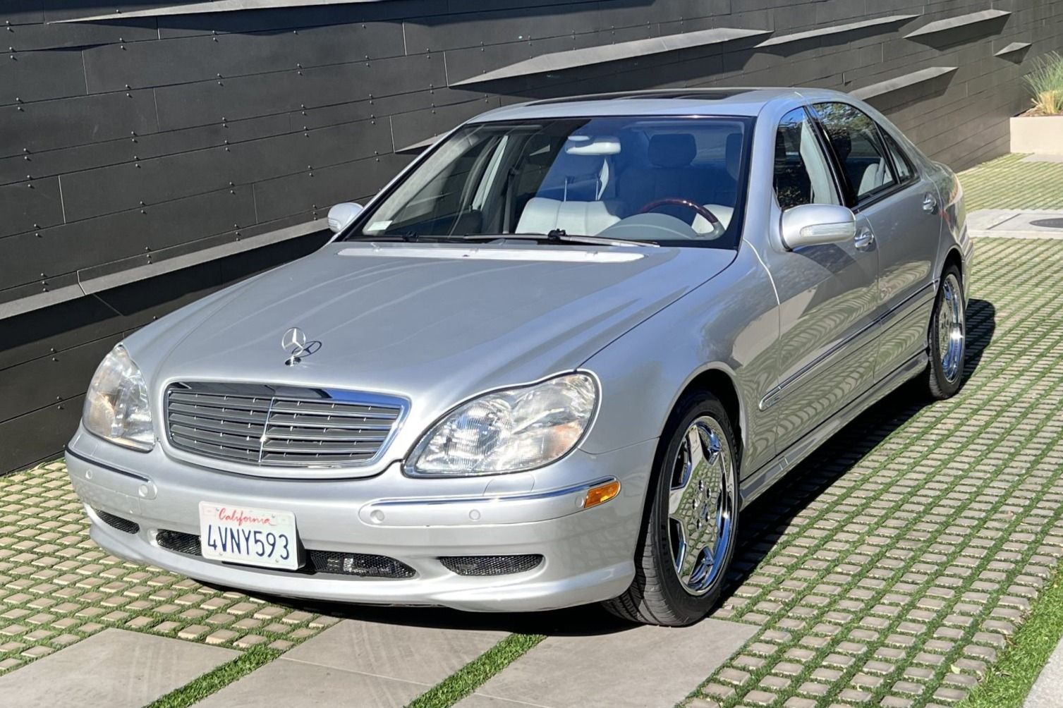 2002 Mercedes-Benz S-Class