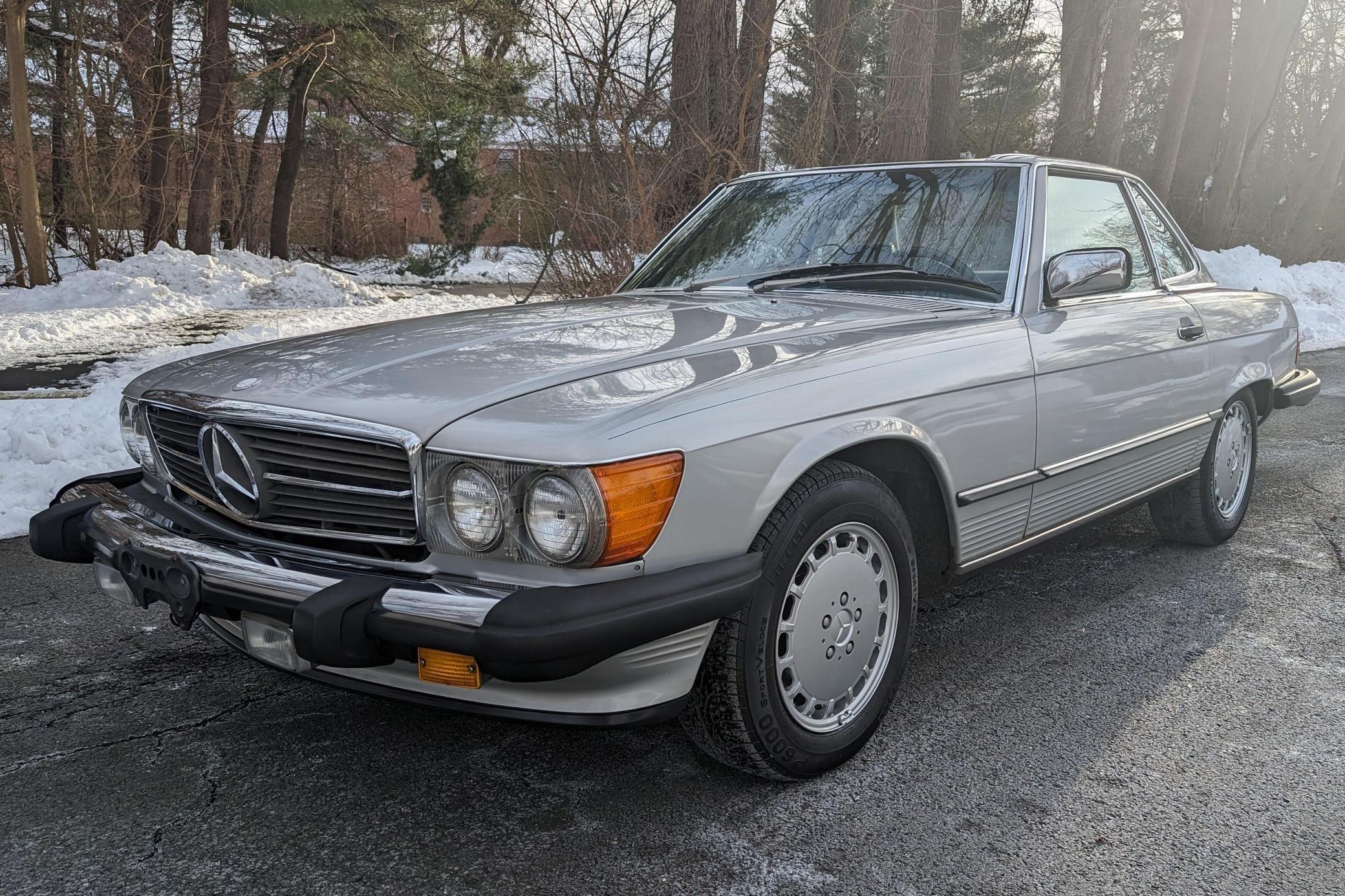 1988 Mercedes-Benz SL-Class 560SL