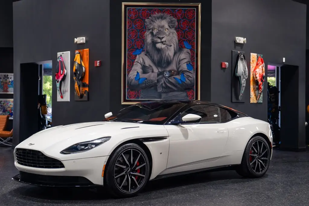2018 Aston Martin DB11 V12