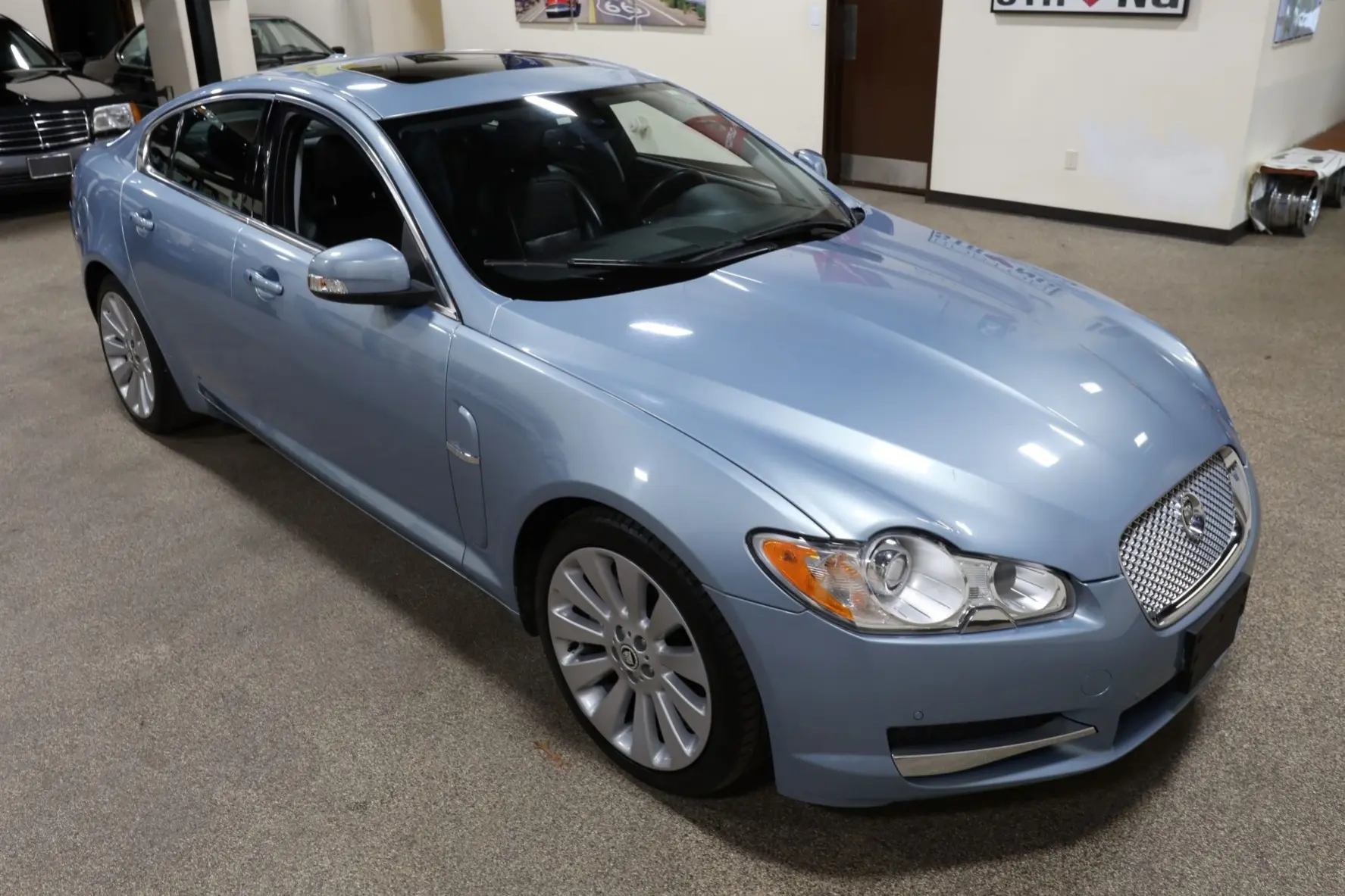 2009 Jaguar XF