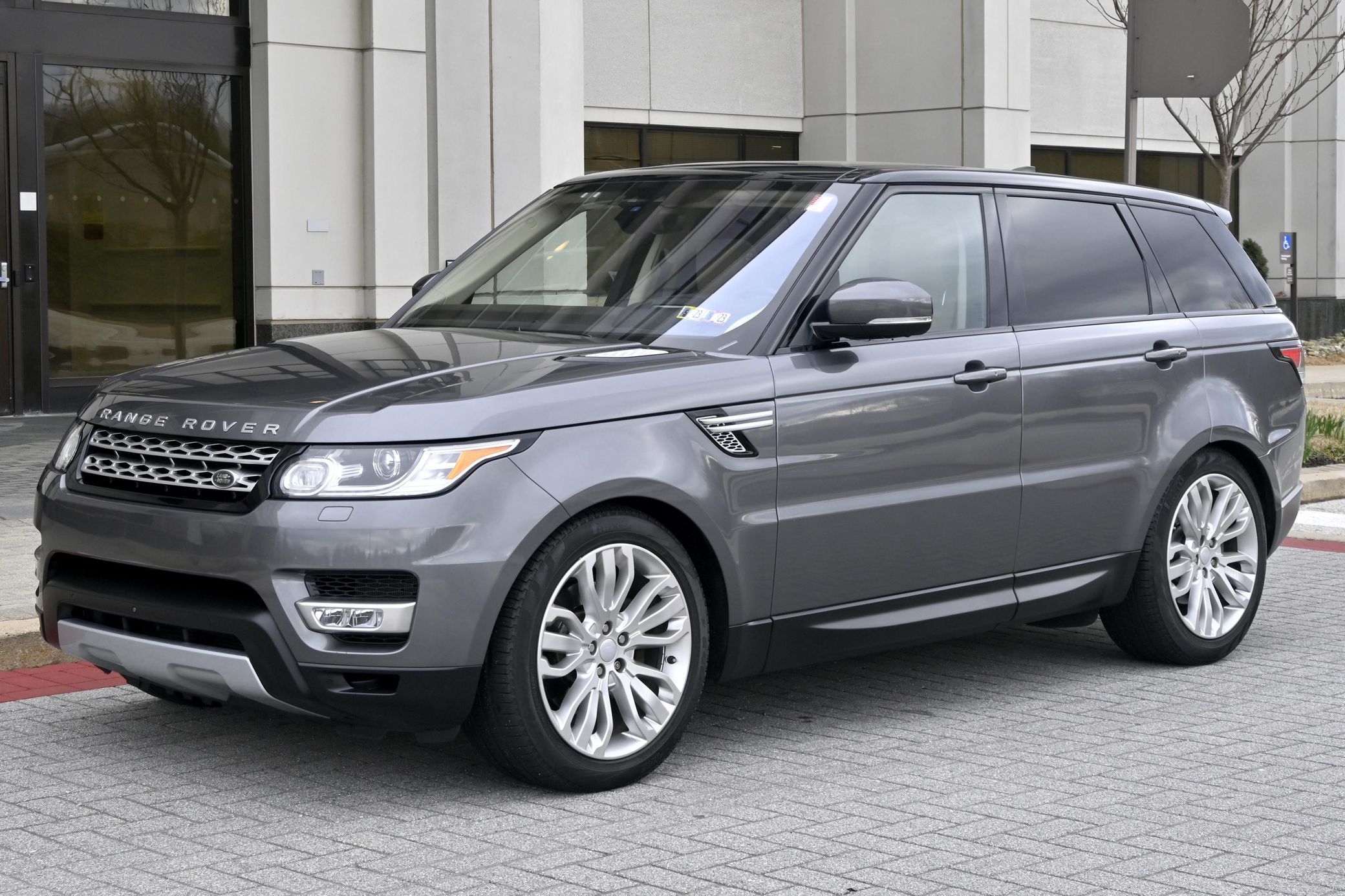 2017 Land Rover Range Rover Sport HSE