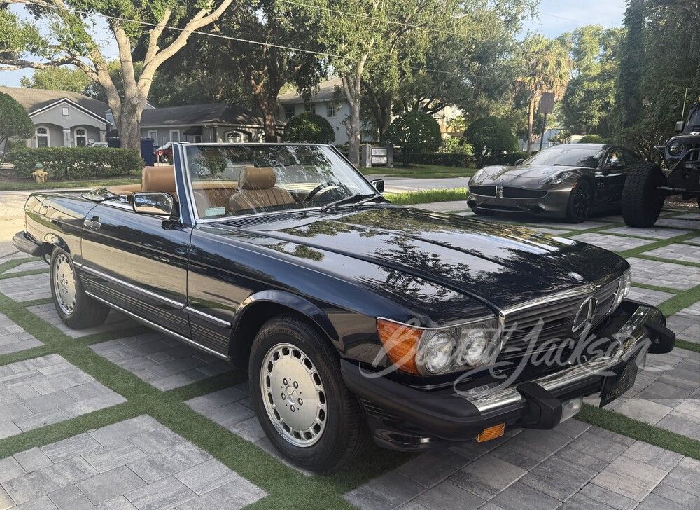 1988 Mercedes-Benz SL-Class 560SL