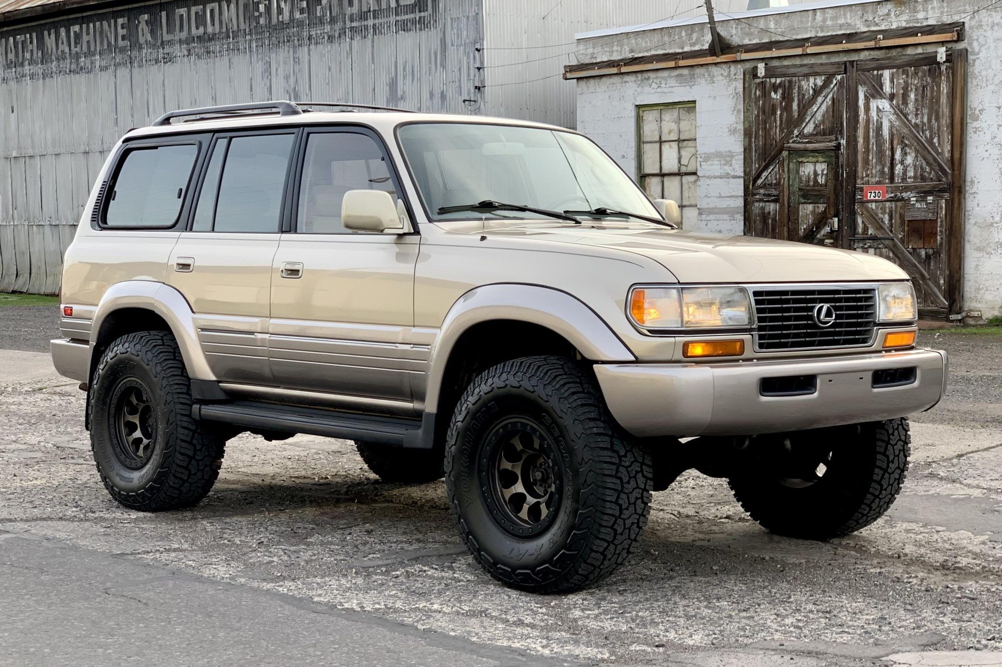 1997 Lexus LX