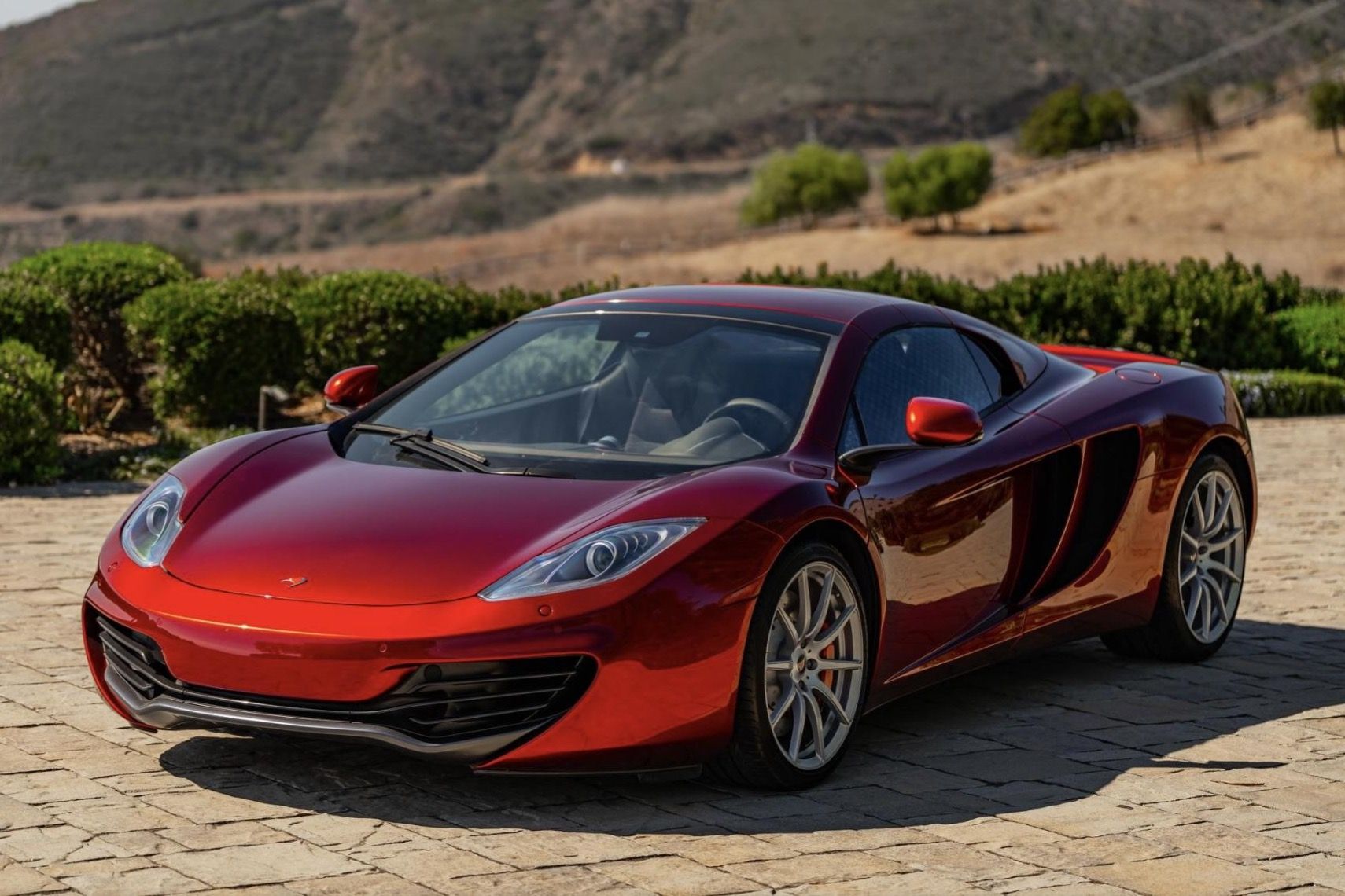 2013 McLaren MP4-12C Spider