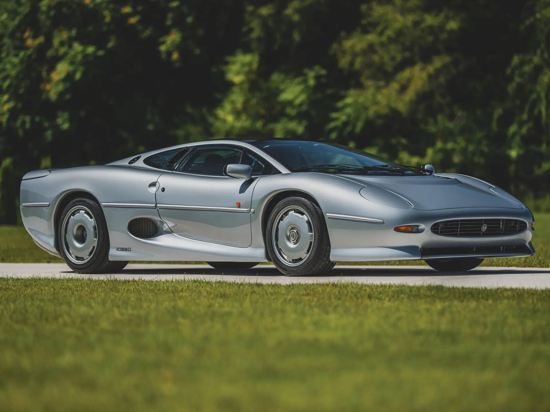 1993 Jaguar XJ220