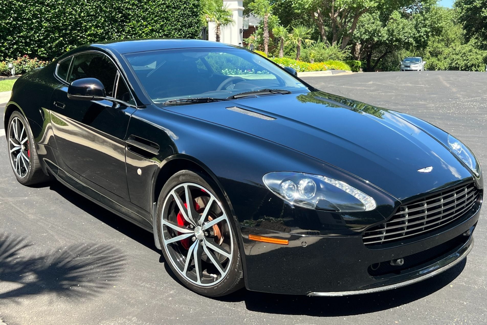 2011 Aston Martin Vantage Vantage 4.7 Coupe