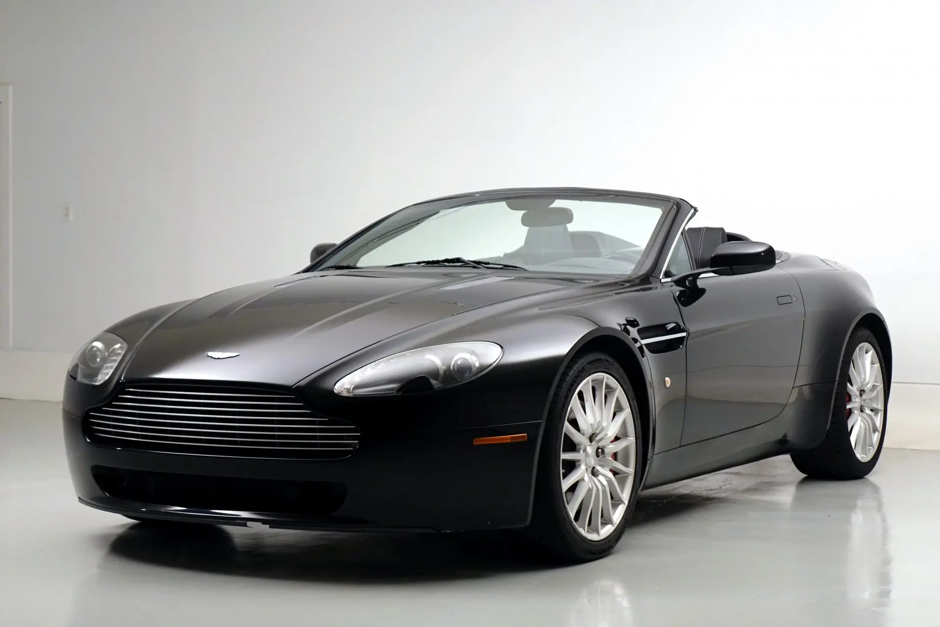 2008 Aston Martin Vantage Race Cars