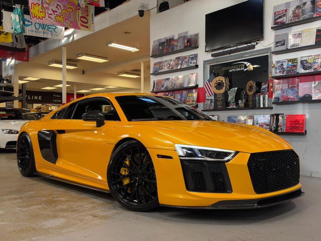 2017 Audi R8 V10 Plus