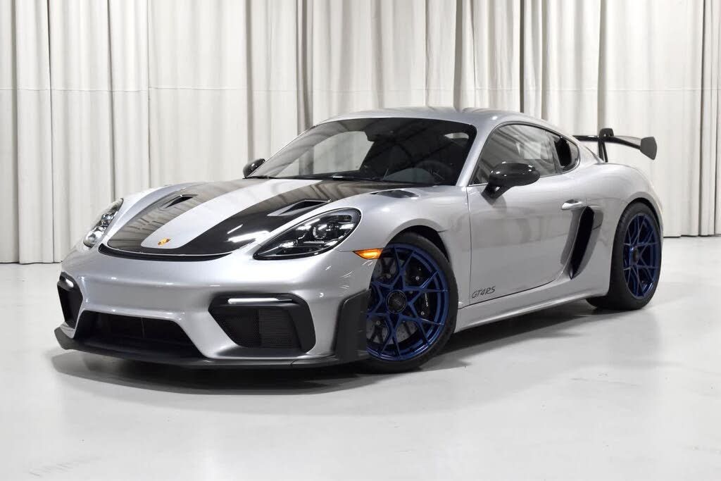 2024 Porsche Cayman GT4
