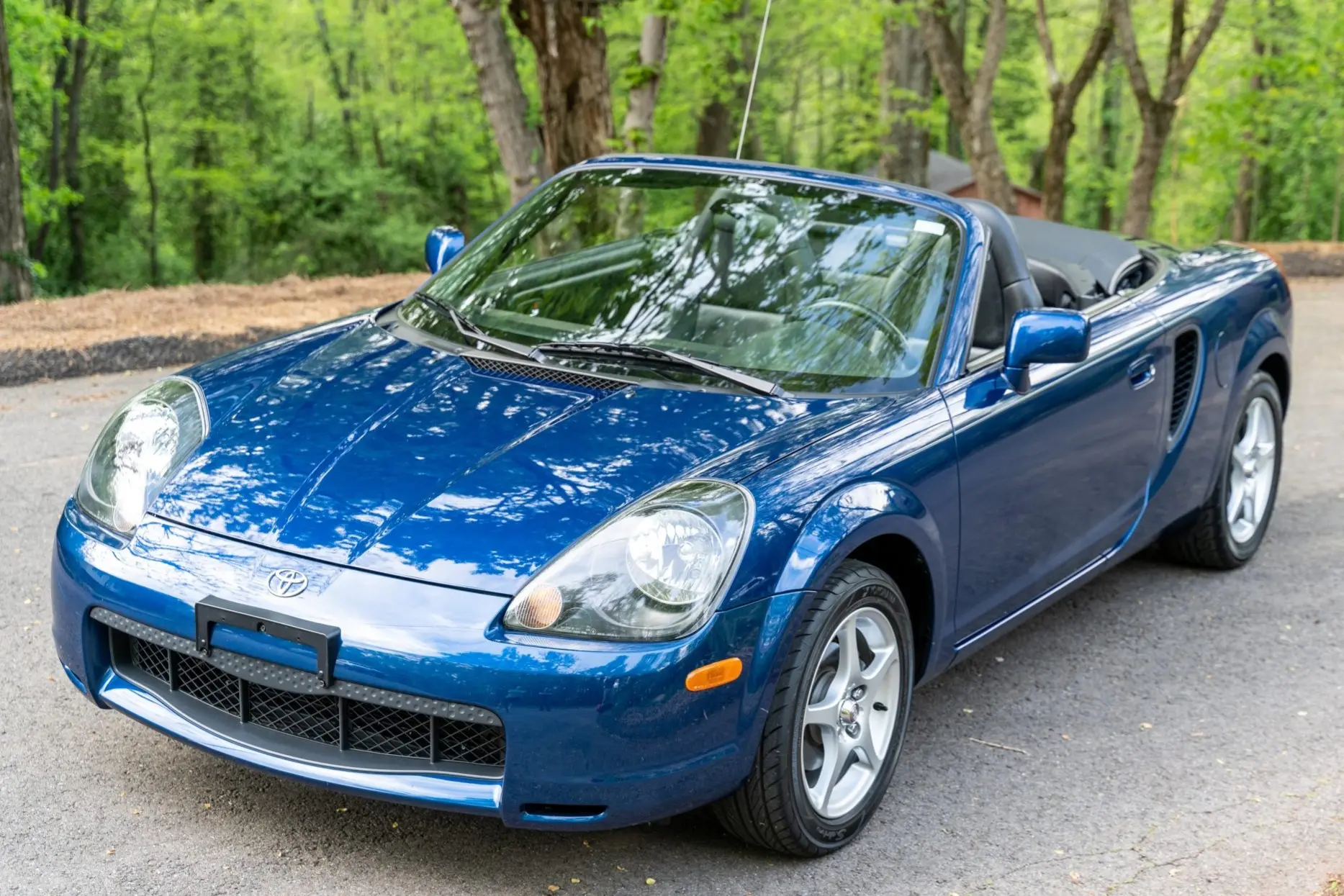 2002 Toyota MR2 Spyder