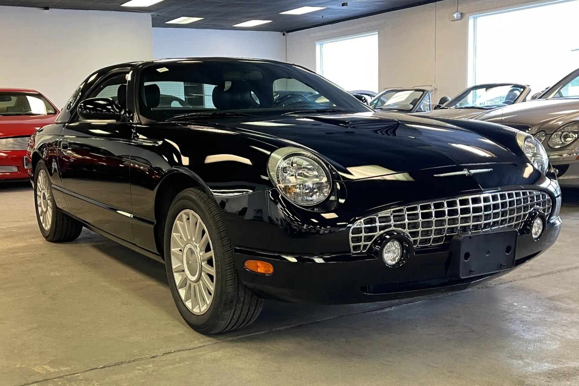 2005 Ford Thunderbird
