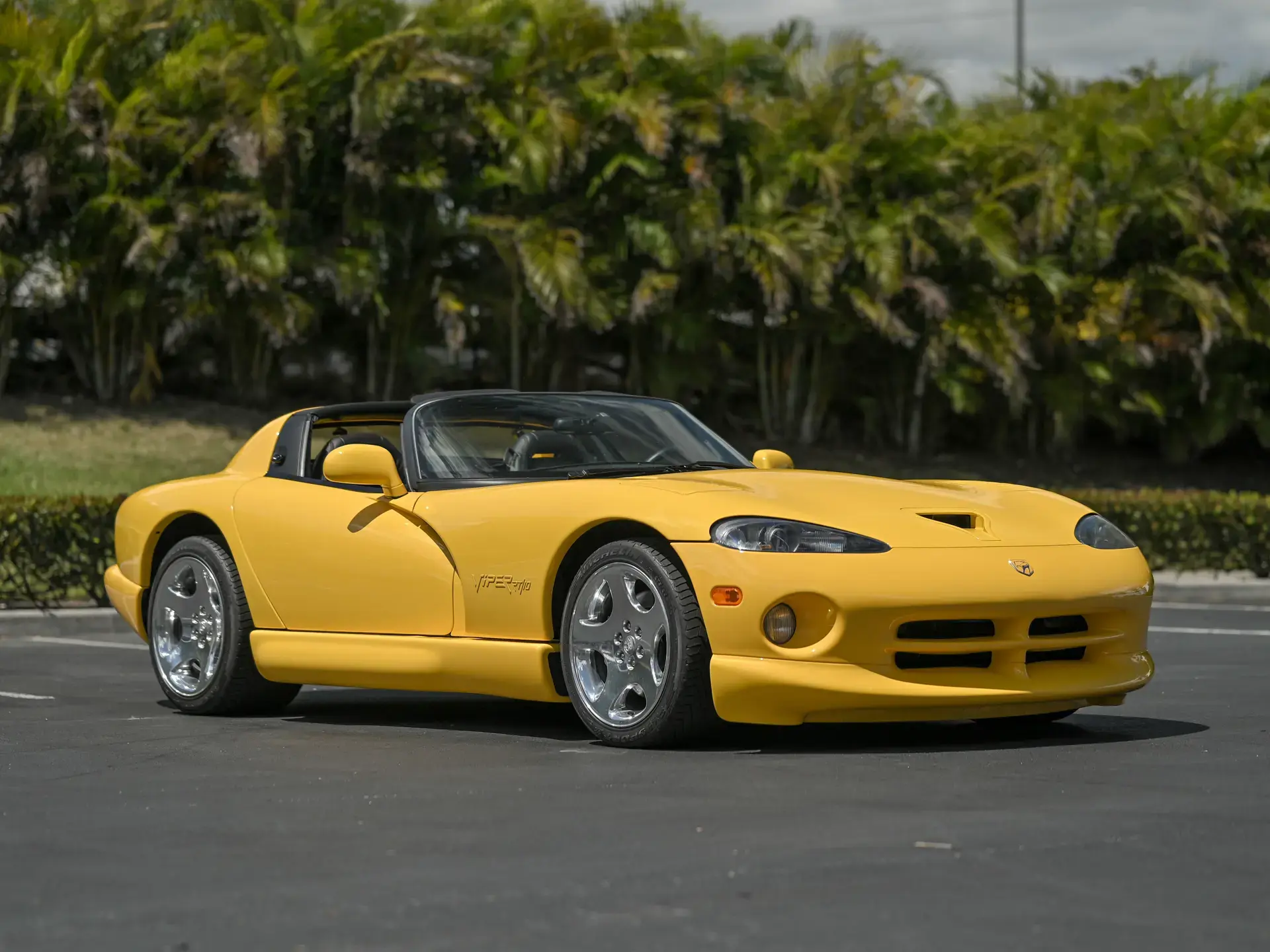 2002 Dodge Viper