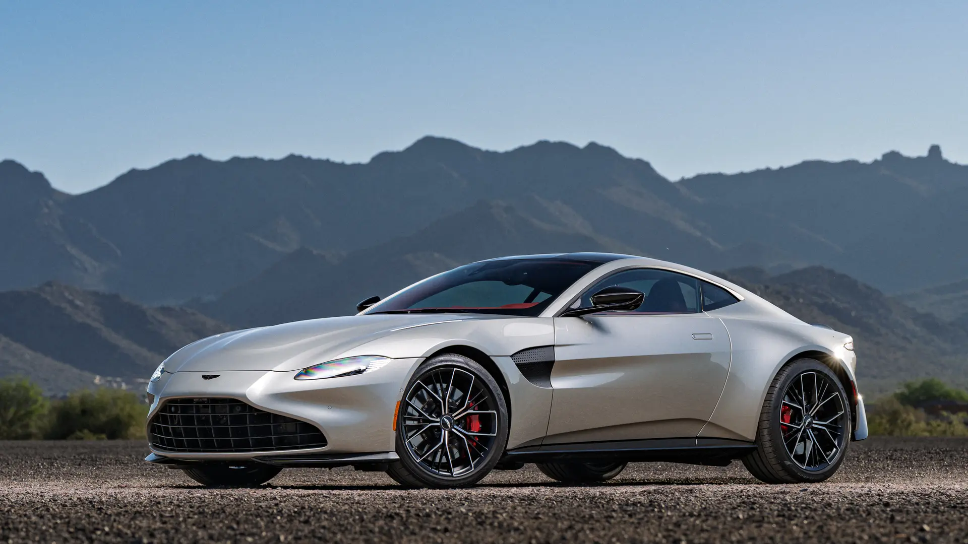 2021 Aston Martin Vantage V8