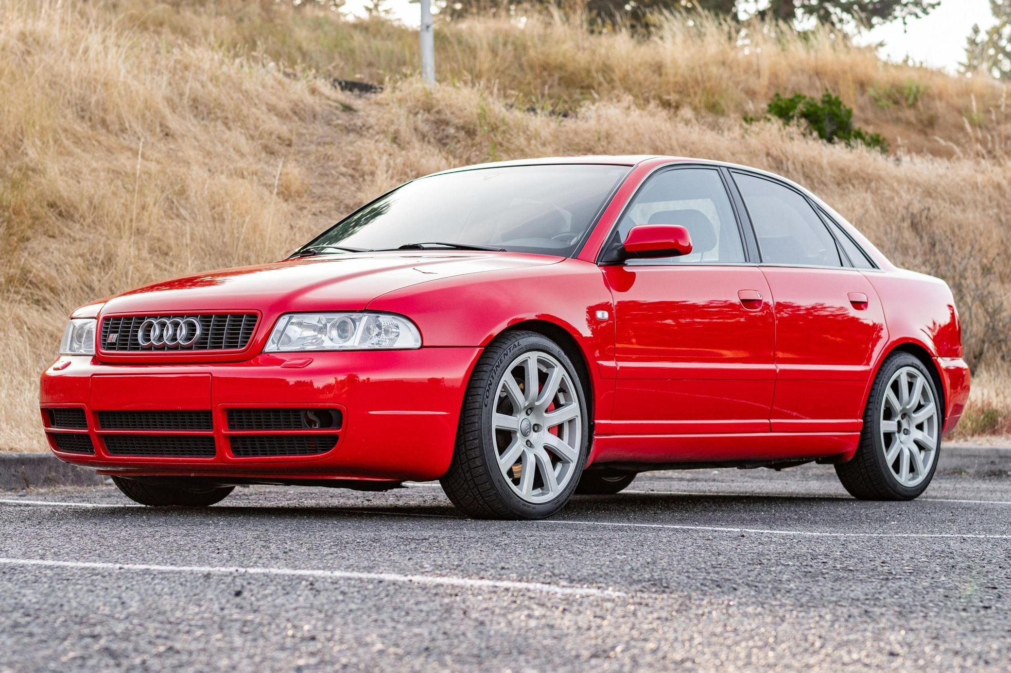 2000 Audi S4