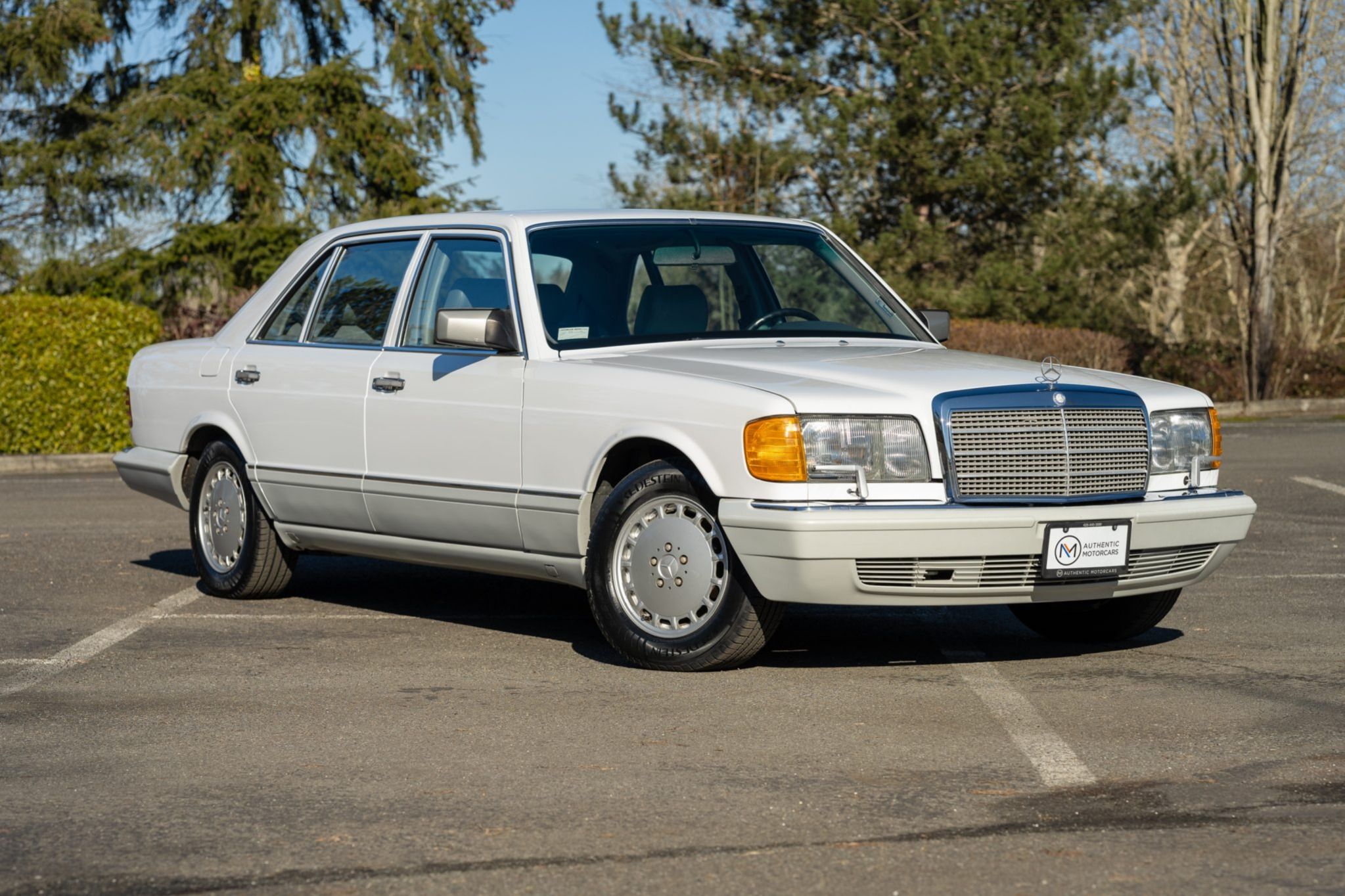 1990 Mercedes-Benz SL-Class 560SL